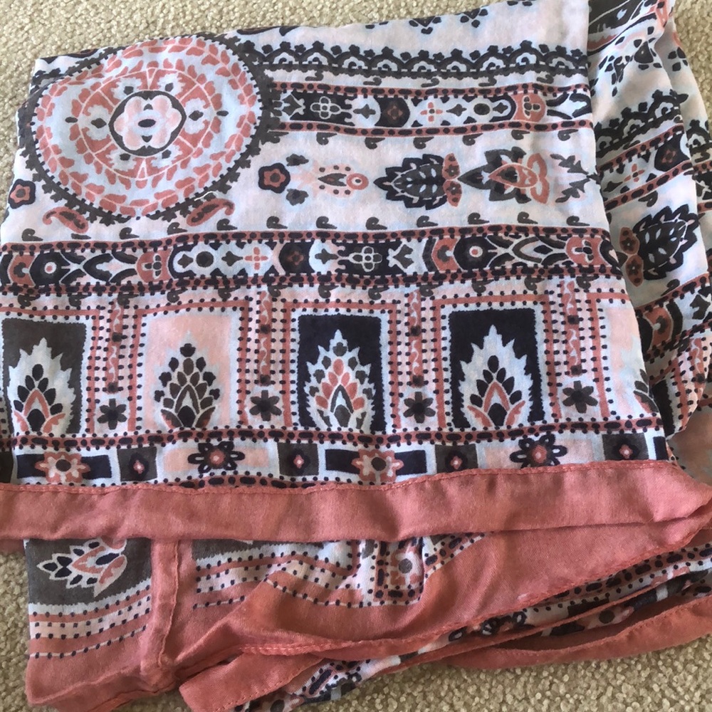 Large infinity scarf